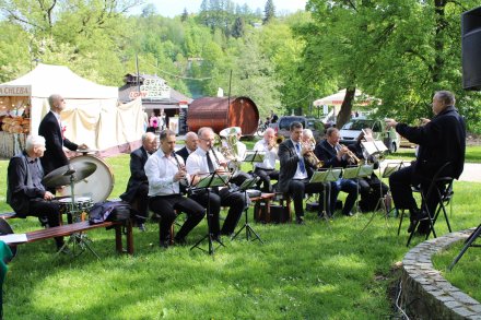 Obchody 3 Maja w Wiśle